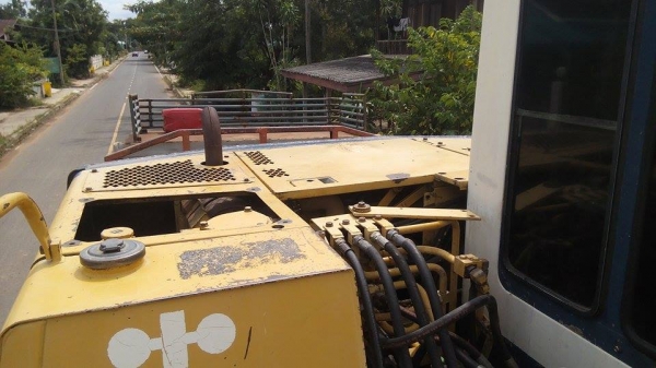 ขายด่วนแม็กโคร PC 60-6 คอนโทรลสั้น ขายด่วนแม็กโคร PC 60-6 คอนโทรลสั้น