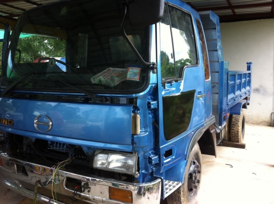 หกล้อสิงไฮเทค ดั้มต่อใหม่ รถทุกคันมีเล่มทะบียนโอนย้ายได้ทุกจังหว้ดครับ  ผ่านการตรวจสอบขนส่งทุกคันคัน สนใจรถบรรทุกดั้มต่อใหม่ ประกอบ ติดต่อได้ 082-1198849  เสี่ยนาย ครับ  สด ผ่อนได้ มีไฟแนนซ์รองรับ