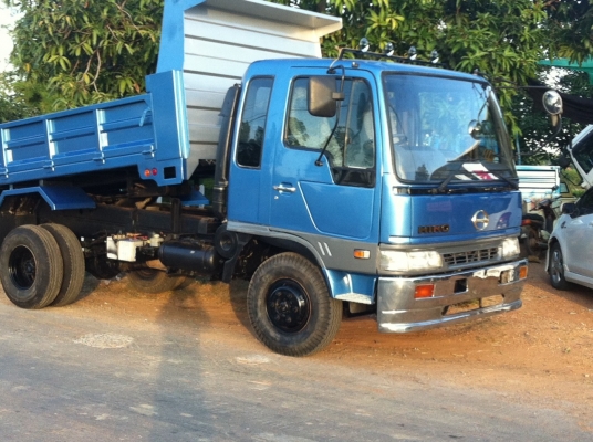 หกล้อสิงไฮเทค ดั้มต่อใหม่ รถทุกคันมีเล่มทะบียนโอนย้ายได้ทุกจังหว้ดครับ  ผ่านการตรวจสอบขนส่งทุกคันคัน สนใจรถบรรทุกดั้มต่อใหม่ ประกอบ ติดต่อได้ 082-1198849  เสี่ยนาย ครับ  สด ผ่อนได้ มีไฟแนนซ์รองรับ