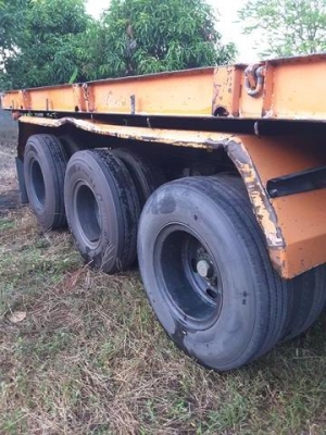 หาง สามมิตร สามเพลา  ยาว 12 เมตร  (ยางปรับเปลี่ยนออกแล้ว  )  ม.79  ราคา  290,000  บาท