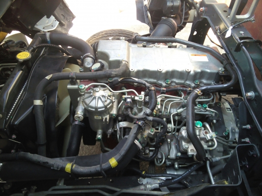 6 ล้อกลาง *Euro.3* HINO *ซีรีย์500* FC9J 175 แรงม้า *ยาว 5.50 ม.* รถสวยจัด รถห้างแท้ * มีเล่มพร้อม* (ไมล์ 4&times;,&times;&times;&times; โล)