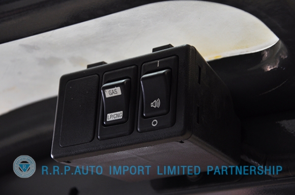 ขายรถโฟล์คลิฟท์มือสอง TOYOTA รุ่น 8FG20-19697 ราคา xxx,xxx บาท นำเข้าจากประเทศญี่ปุ่น 100\% ไม่เคยใช้งานในไทย