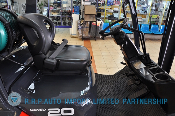 ขายรถโฟล์คลิฟท์มือสอง TOYOTA รุ่น 8FG20-19697 ราคา xxx,xxx บาท นำเข้าจากประเทศญี่ปุ่น 100\% ไม่เคยใช้งานในไทย