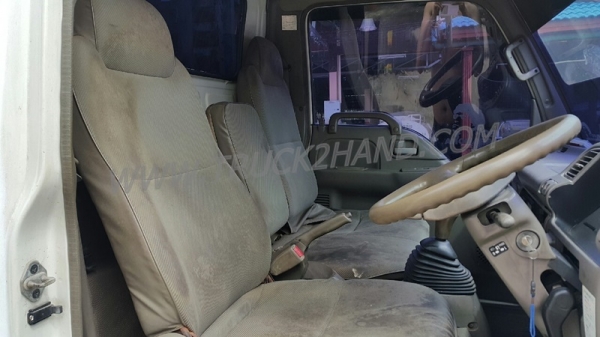 รถบรรทุก 6 ล้อ ISUZU รุ่น NKR58LU5  110 แรงม้า  ปีจดทะเบียน 2533