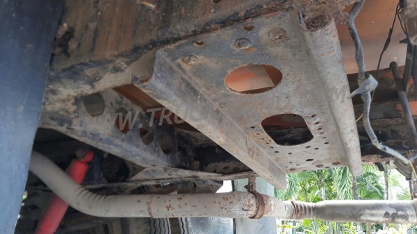 รถบรรทุก 6 ล้อ ISUZU รุ่น NKR58LU5  110 แรงม้า  ปีจดทะเบียน 2533