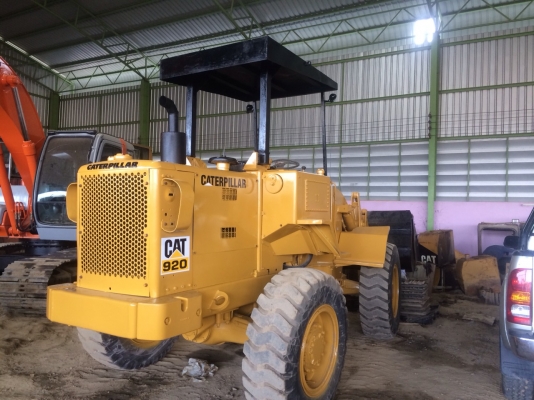 ขายรถตักCAT920ราคาถูกรถสภาพดีลองได้ที่เจ๊อ้อย0818021463