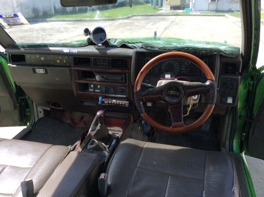 ขายรถนิสสัน เซดริก VG30. ปี91 เครื่อง 1JZหัวฉีด เกียร์ธรรมดา ติดแก๊สLPG เพาเวอร์ ไฟฟ้าทั้งคัน ภายในเดิมๆแอร์หนาว เครื่องเสียงวัดรอบแต่ง ชุดแต่งรอบคันสีเงาใช้ได้ แม็กขอบ15" ยางดี ภาษี59 รถขับดีครับเครื่องดี ช่วงล่างนิ่มนวล รถพร้อมใช้ ขับกล้บได้เลยครับ