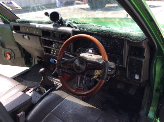 ขายรถนิสสัน เซดริก VG30. ปี91 เครื่อง 1JZหัวฉีด เกียร์ธรรมดา ติดแก๊สLPG เพาเวอร์ ไฟฟ้าทั้งคัน ภายในเดิมๆแอร์หนาว เครื่องเสียงวัดรอบแต่ง ชุดแต่งรอบคันสีเงาใช้ได้ แม็กขอบ15" ยางดี ภาษี59 รถขับดีครับเครื่องดี ช่วงล่างนิ่มนวล รถพร้อมใช้ ขับกล้บได้เลยครับ