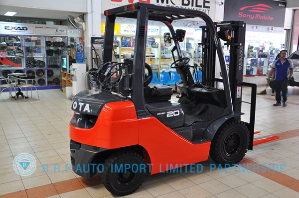 ขายรถโฟล์คลิฟท์มือสอง TOYOTA รุ่น 8FG20-10373 ราคา xxx,xxx บาท นำเข้าจากประเทศญี่ปุ่น 100\% ไม่เคยใช้งานในไทย