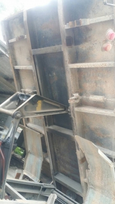 รถอีซูซู 6 ล้อดั้ม NKR เปลื่ยนเครื่อง 110 แรงม้า. ปี 42    สนใจติดต่อ  081 - 6079515