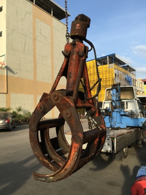 ขาย HIAB 3 ตัน พร้อมตัวคีบ จากญี่ปุ่น