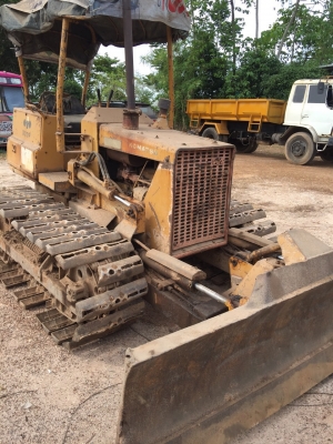 ขายแทร็คเตอ KOMATSUD20P สภาพดีมากๆ พร้อมใช้