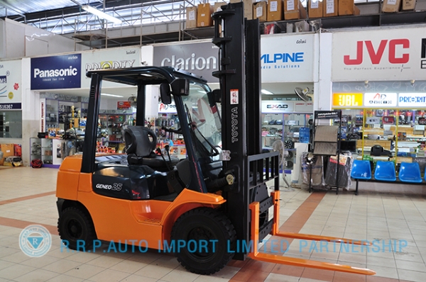 ขายรถโฟล์คลิฟท์มือสอง TOYOTA รุ่น7FD25-19872 ราคา xxx,xxx บาท นำเข้าจากประเทศญี่ปุ่น 100\% ไม่เคยใช้งานในไทย