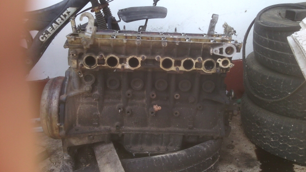 ขายฝาสูบ 1 JZ GE พร้อมเสื้อสูบ