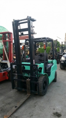 ขายครับรถฟอล์คลิฟท์ มิตซู แกนเดีย 2.5 ตัน ดีเซล เสา 4 เมตร พร้อมใช้ ขายครับรถฟอล์คลิฟท์ มิตซู แกนเดีย 2.5 ตัน ดีเซล เสา 4 เมตร พร้อมใช้