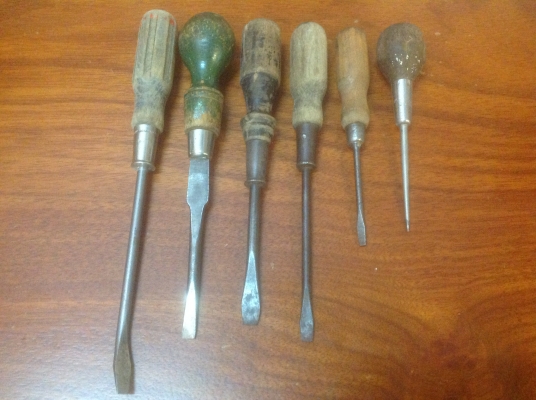 ขายไขควงด้ามไม้โบราณ U.S.A. ชุด 6 ตัว