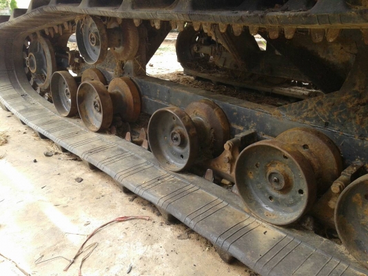 ขายรถเกี่ยว KUBOTA DC60 PLUS ขายตสมสภาพ เครื่องพังครับ  ราคาถูกๆครับ