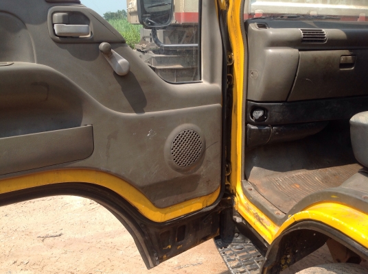 ขายสด -ผ่อน  ดาวน์ 95000  บาท NPR  120 HP