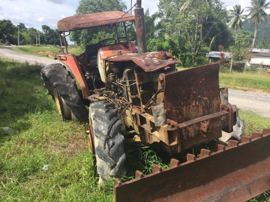 รถไถ KUBOTA M8950DTF-51457 ,มีผานดันหน้า ขายตามสภาพ.จอดไว้เกือบปี..