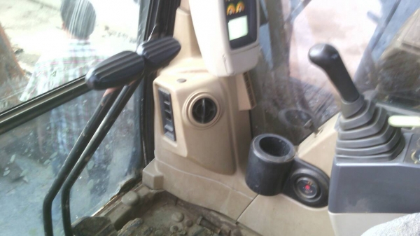 ขายด่วนรถแบคโฮCAT330Cรถชื้อมาไมได้ทำงานใหม่สุดๆๆเลย