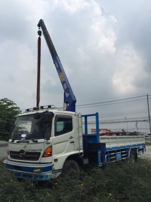 ขายรถ6ล้อhino MEGA  FG  ยาว 7.2ม. กระบะติดเครน 5 ตัน สนใจติดต่อ089-8914921คุณตุ๊กตา