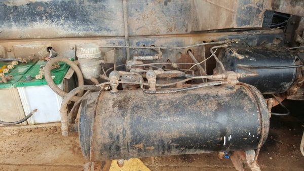 ขาย 10 ล้อดั้ม ไอ้หลง FN527M-A เครื่อง 6D16 195 แรงม้า คัสซีสวยตลอดเส้น เกียร์ 10 สปีด ยางเต็ม เปลี่ยนซีลกระบอกดั้มให้ใหม่ด้วยครับ ขาย 10 ล้อดั้ม ไอ้หลง FN527M-A เครื่อง 6D16 195 แรงม้า คัสซีสวยตลอดเส้น เกียร์ 10 สปีด ยางเต็ม เปลี่ยนซีลกระบอกดั้มให้ใหม่ด้วยครับ