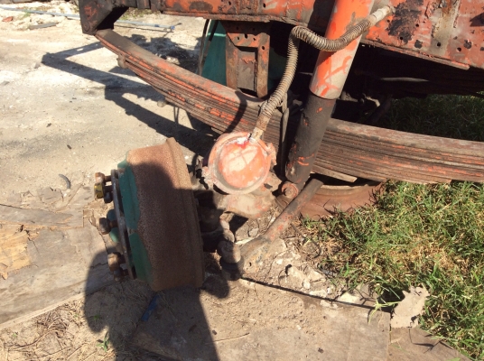 คลัตซีเบนช์พร้อมช่วงล่างนิสัน