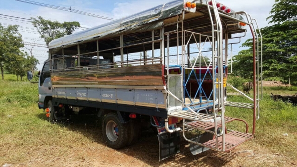 ขาย 6 ล้อโดยสาร NPR66LX5 T ปี 40 กระบะยาว 4.30 เมตร เครื่อง 4HF1 120 แรงม้าฝาขาว คัสซีสวยตลอดเส้น แอร์เย็น ทะเบียนพร้อมโอนครับ ขาย 6 ล้อโดยสาร NPR66LX5 T ปี 40 กระบะยาว 4.30 เมตร เครื่อง 4HF1 120 แรงม้าฝาขาว คัสซีสวยตลอดเส้น แอร์เย็น ทะเบียนพร้อมโอนครับ