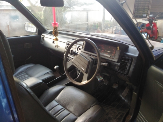 ขายมาสด้าแคป B.2500 เครื่องอีซูซุมังกรฝาดำ เครื่องดีคัดซีสวย สีสวย ราคา 69000 บาท