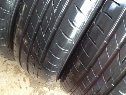 BRIDGESTONE 215 60R16 ปี2014 สภาพสวยดอกเยอะมากๆ