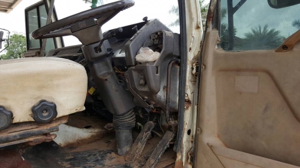 ขาย 6 ล้อดั้ม เครื่อง HO7C 180 แรงม้า เกียร์ HO คัสซีหัวยาว วางหัว FUSO เฟืองท้าย FUSO เบรคทิฟฟี่ พาวเวอร์ ทะเบียนพร้อมโอนครับ ขาย 6 ล้อดั้ม เครื่อง HO7C 180 แรงม้า เกียร์ HO คัสซีหัวยาว วางหัว FUSO เฟืองท้าย FUSO เบรคทิฟฟี่ พาวเวอร์ ทะเบียนพร้อมโอนครับ