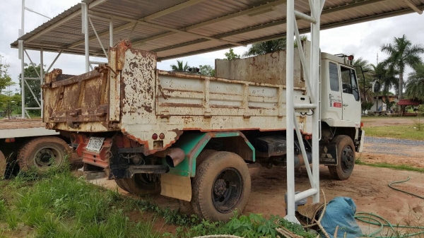 ขาย 6 ล้อดั้ม เครื่อง HO7C 180 แรงม้า เกียร์ HO คัสซีหัวยาว วางหัว FUSO เฟืองท้าย FUSO เบรคทิฟฟี่ พาวเวอร์ ทะเบียนพร้อมโอนครับ ขาย 6 ล้อดั้ม เครื่อง HO7C 180 แรงม้า เกียร์ HO คัสซีหัวยาว วางหัว FUSO เฟืองท้าย FUSO เบรคทิฟฟี่ พาวเวอร์ ทะเบียนพร้อมโอนครับ