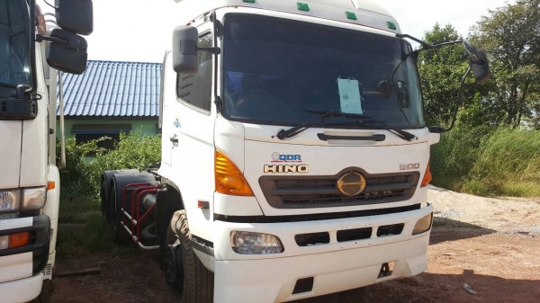 ขายหัวลาก HINO MEGA 320 ปี 48 สภาพสวยพร้อมใช้ เครื่องเดิม P11C 320 แรงม้า เกียร์เดิม ช่วงล่างแน่น ทะเบียนพร้อมครับ