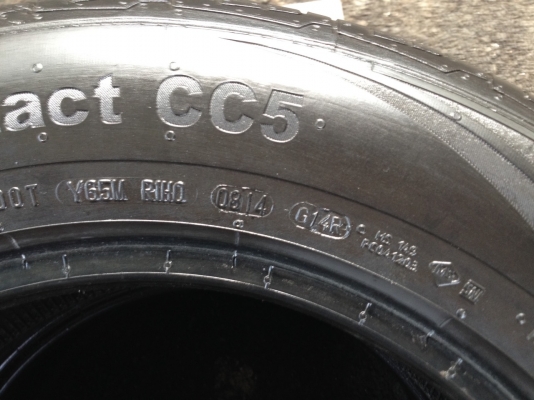 ยางContinental 215 60R16 ปี2014 สภาพสวยถูกมากๆใช้ยาว