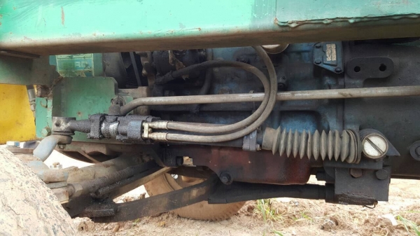 ขายรถไถ FORD 6600 T3 ติดคีบหลัง เอกสารสัญญาซื้อขาย รถพร้อมใช้ ราคาคุยกันได้ครับ ขายรถไถ FORD 6600 T3 ติดคีบหลัง เอกสารสัญญาซื้อขาย รถพร้อมใช้ ราคาคุยกันได้ครับ