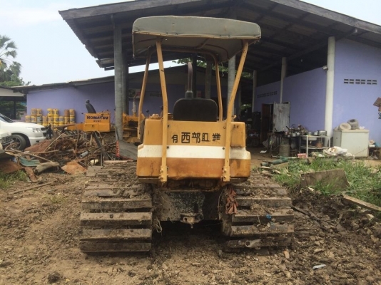 D2PL D2-5 ใบมีดสไลค์ได้ เอียงซ้ายขวา คว้ำหน้าหลัง บรูซโซ่ใหม่หมด เฟืองพ็อกเก็ตใหม่ ใบดีไม่มีหัก เครื่องไม่กินน้ำมันเครื่อง หม้อน้ำดีไม่ร้อนทะลวงมาใหม่ เลี้ยวซ้ายขวาปกติ ปั้มดี ไฟชาร์ทดี เเบตเตอร์รี่พร้อม