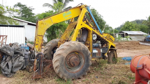 ขายตามสภาพคีบ 3 ล้อ เครื่องดอยซ์ 4 สูบ เช็คระบบไฮดรอริคก็ใช้งานได้แล้วครับ