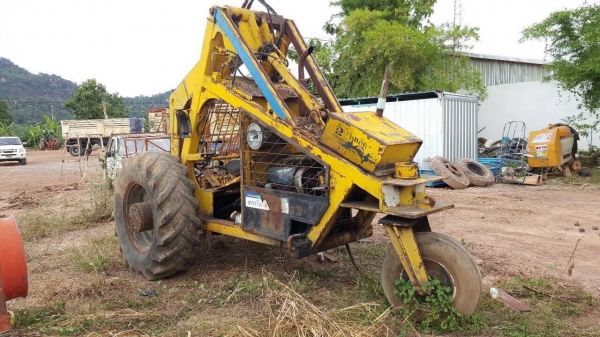 ขายตามสภาพคีบ 3 ล้อ เครื่องดอยซ์ 4 สูบ เช็คระบบไฮดรอริคก็ใช้งานได้แล้วครับ