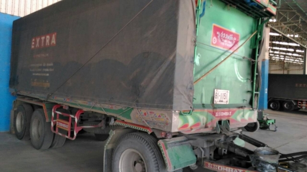 ขายHINO MEGA 320 พ่วงแม่ลูก กระบะเนียมคอกเกษตรดั๊ม อู่ ส สมบัติ รถปี 49