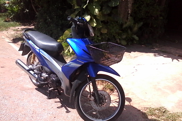 ขาย แลก  เวฟ 110 i หัวฉีด