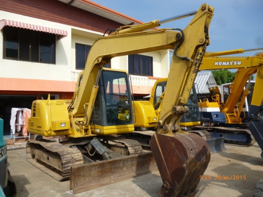 ขายรถขุด KOMATSU PC60-7 มีหลายคัน ขายรถขุด KOMATSU PC60-7 มีหลายคัน