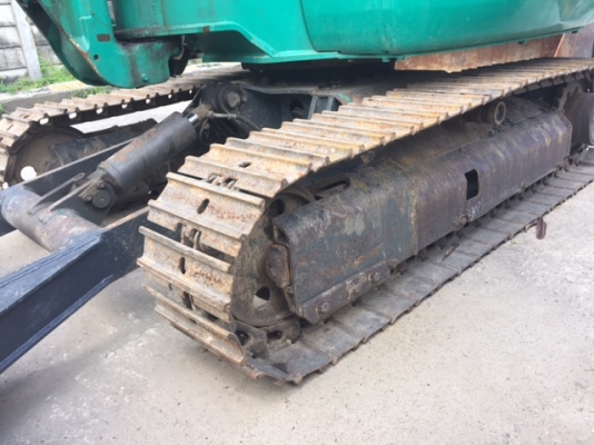 ขายรถขุดแบบมีหัวเก๋ง KOMATSU PC35R-8