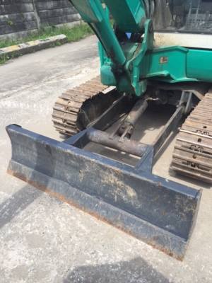 ขายรถขุดแบบมีหัวเก๋ง KOMATSU PC35R-8