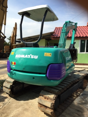 ขายด่วน KOMATSU PC40-7E  เก่าญี่ปุ่น  สภาพสวย   ชั่วโมงน้อย 3,XXX  สนใจโทร 089-7462641  เจ๊สุวรรณี