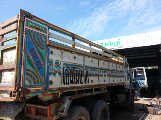 ขายกระบะปรีเนียมดั้ม พร้อมปั้ม