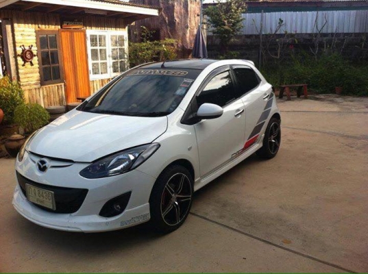 ขายรถยนต์ Mazda2 Sport 5ประตู เกียร์ Auto ปี 2011