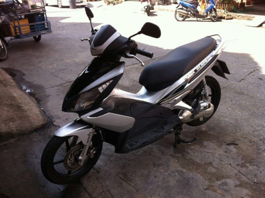 Airblade ปี 50 ล้อแม็ค  สีเทา รถบ้าน เครื่องเดิม มีเล่ม เอกสารพร้อม ภาษีเกิน 3 ปี