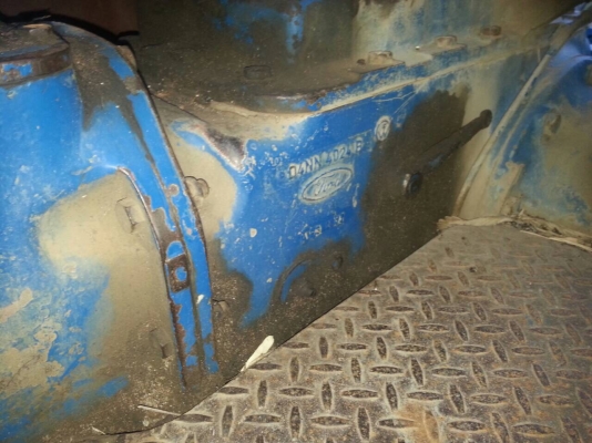 ขายครับขาย Komatsu Pc 200-3 คอนโทนสั้น