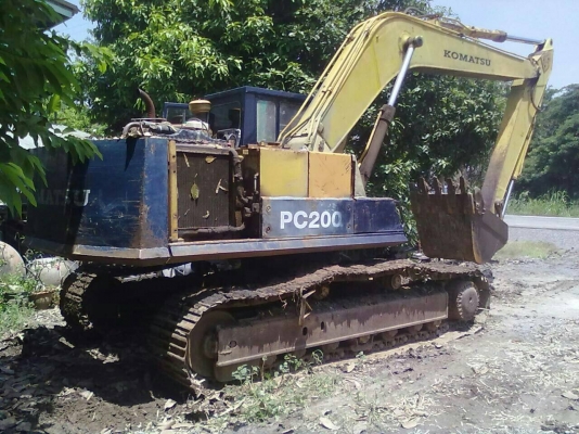 ขายครับขาย Komatsu Pc 200-3 คอนโทนสั้น