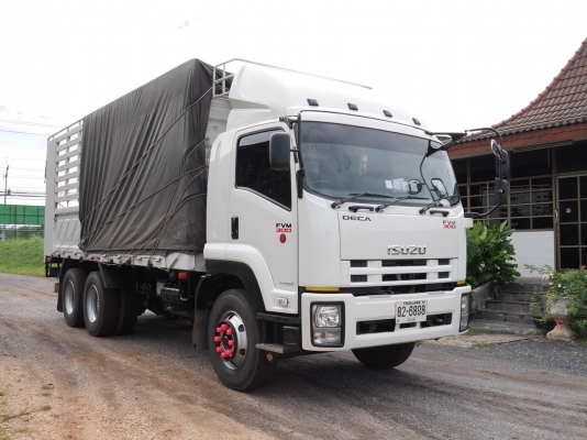 ขาย1830000 รถวิ่ง65000กม. ขาย1830000 รถวิ่ง65000กม.